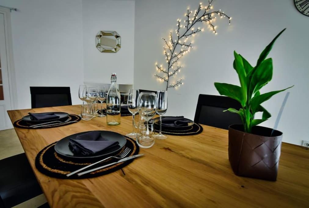 Grand Appartement De Haut Standing En Centre-Ville Montluçon Eksteriør bilde